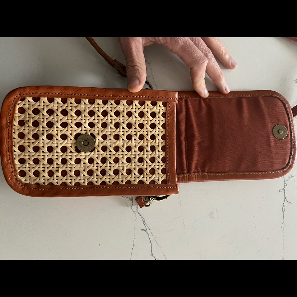 Small Crossbody Purse Leather Rattan Phone Purse Smaller Straw Wicker Purse - Picture 11 of 14